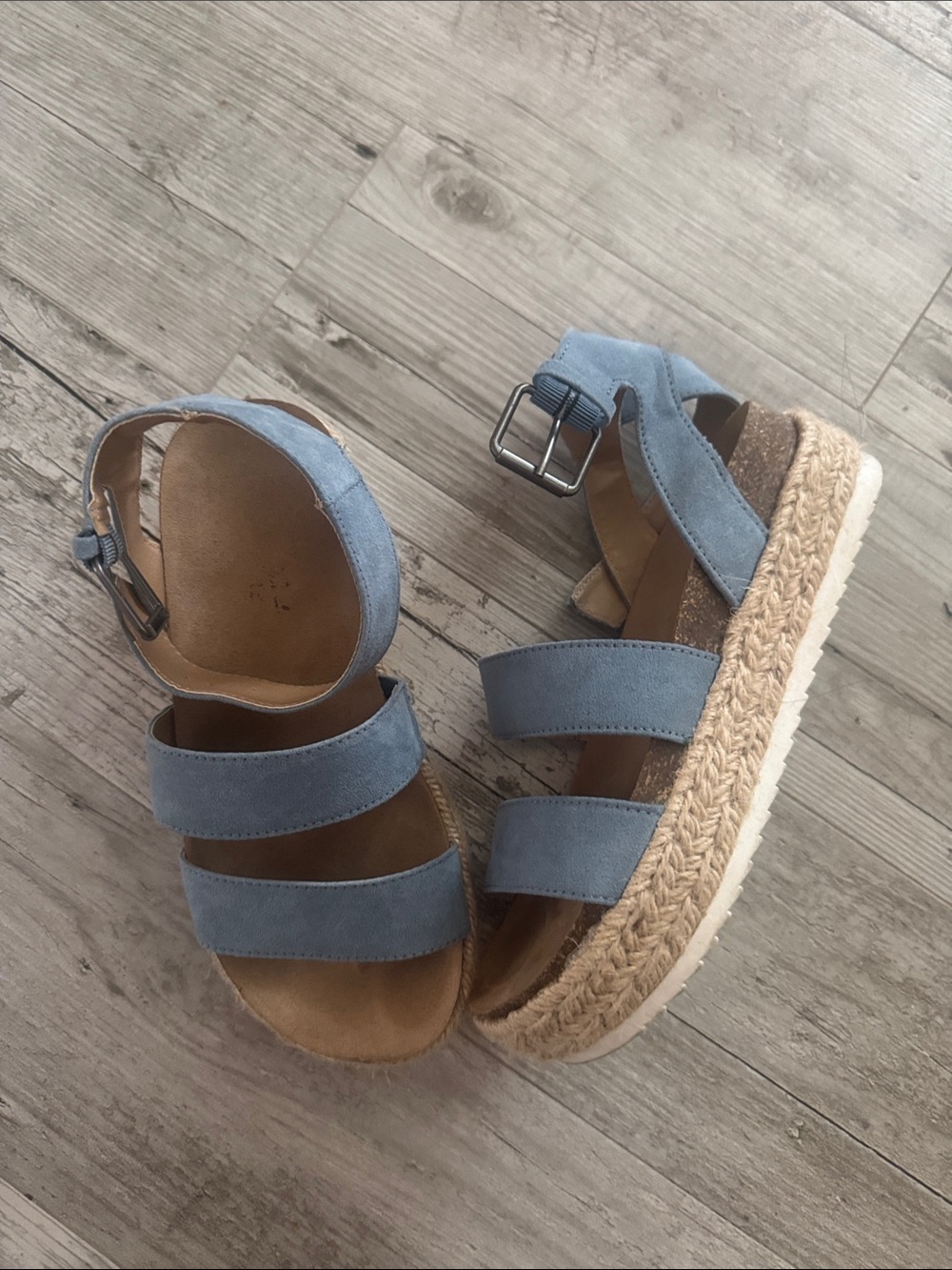 Universal Thread Light Blue Suede Espadrille Platform Sandals